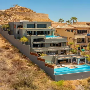 14 maison de cortez aerial