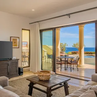 14 villa golondrina living room