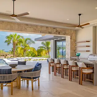 14.2 casa christine dining