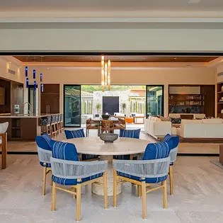 14.3 casa christine dining