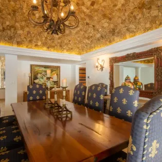 15 dining area villa grande