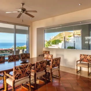15 dining area villa perla