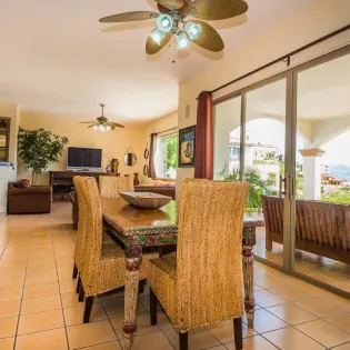 15 dining area villa victoria 32
