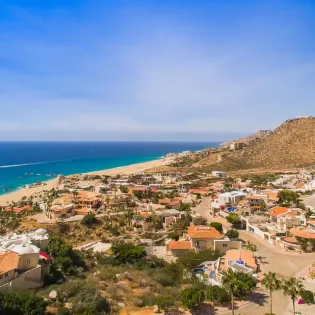 15 exterior villa las flores