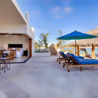 15 vllla bahia de los frailes patio