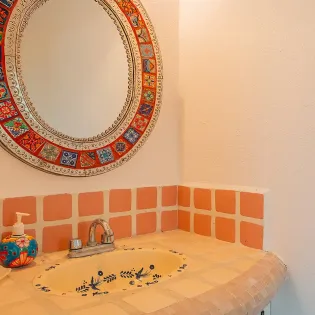 16 caza jazmin bathroom