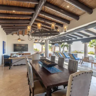 16 dining area casa corona