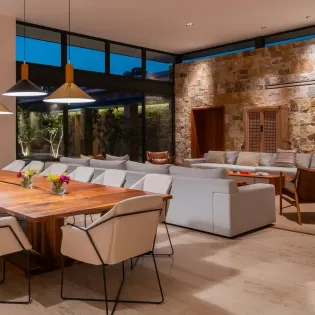16 dining area villa saguaro