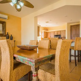 16 dining area villa victoria