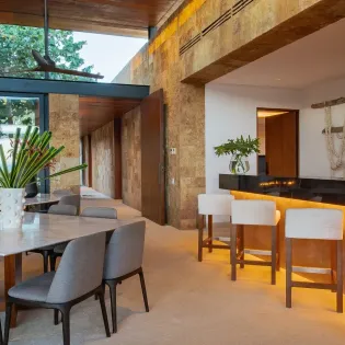 16 dining area west enclave 8