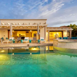16 exterior casa micana