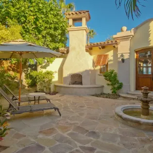 16 exterior villa las arenas