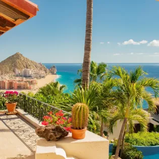 16 exterior villa miramar