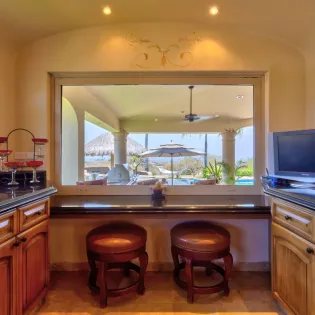16 kitchen villa esquina