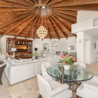 16 living room villa marisal