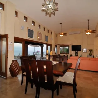 17 dining area villa vista del mar