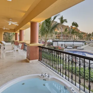 17 exterior grand fiesta americana los cabos