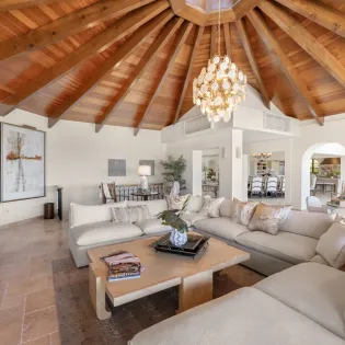 17 living room villa marisal