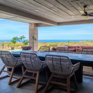 17 outdoor dining casa sonrisa