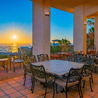 17 sunrise villa