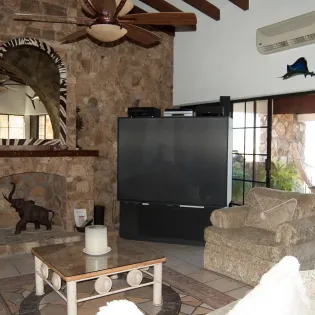 17 villa golden dome living room 2