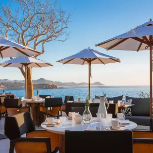 18 chileno bay resort 4 bedroom oceanfront villa restaurant