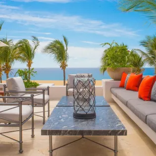 18 exterior villa pacifica
