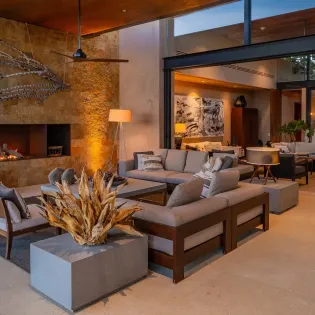 18 living room west enclave 8