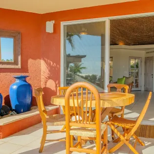 18 patiodining villa ladrillo