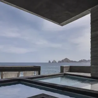 18 the cape a thompson hotel poolside