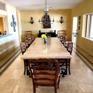18 villa de la playa dining
