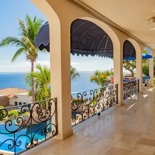 19 exterior villa miramar