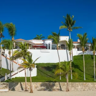 19 exterior villa paraiso