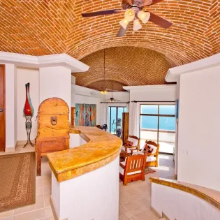 19 hallway villa grande