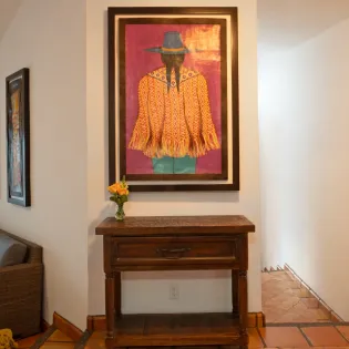 19 hallway villa ysabel
