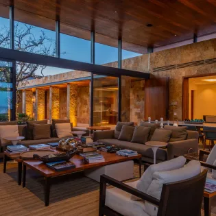 19 living room west enclave 7