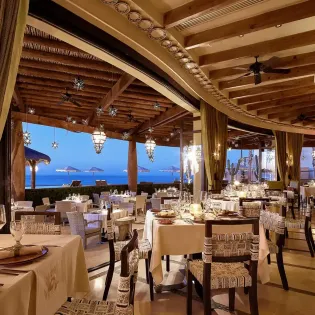 19 waldorf astoria los cabos pedregal restaurant