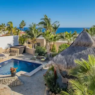 2 exterior casa angel