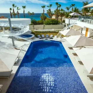 2 exterior casa aqua blanca
