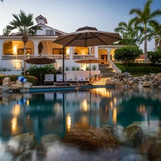 2 exterior casa edwards