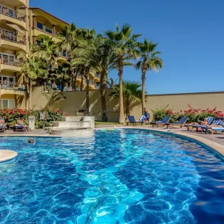 2 exterior las olas penthouse a501