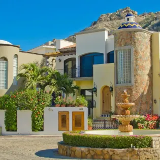 2 exterior villa de tres hermanas