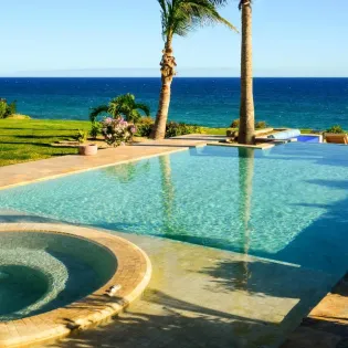 2 exterior villa piedra blanca