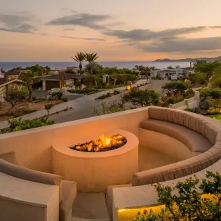 2 exterior villa saguaro