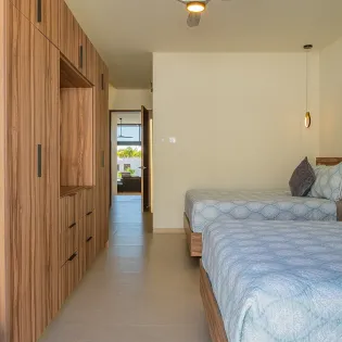 2 villa persia bedroom2