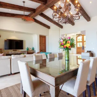20 dining area casa maravillas