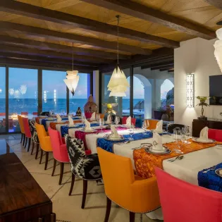 20 dining area la datcha