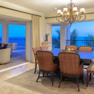 20 dining area tortuga bay penthouse 2401