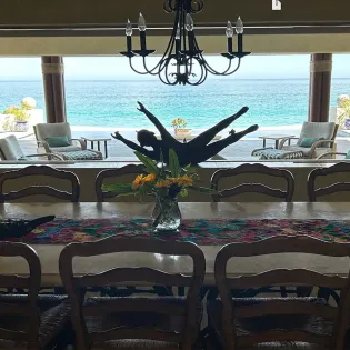 20 villa de la playa dining3