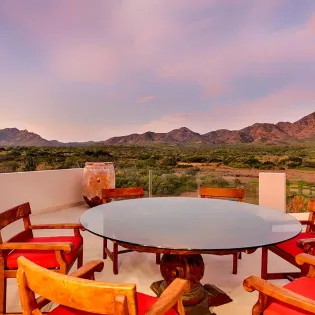 20 vllla bahia de los frailes outdoor dining